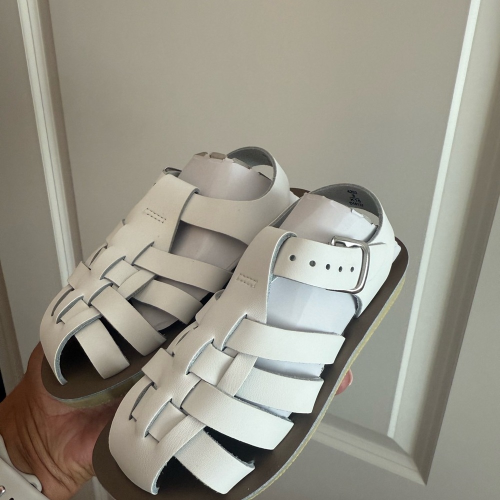 Size 8 SunSans